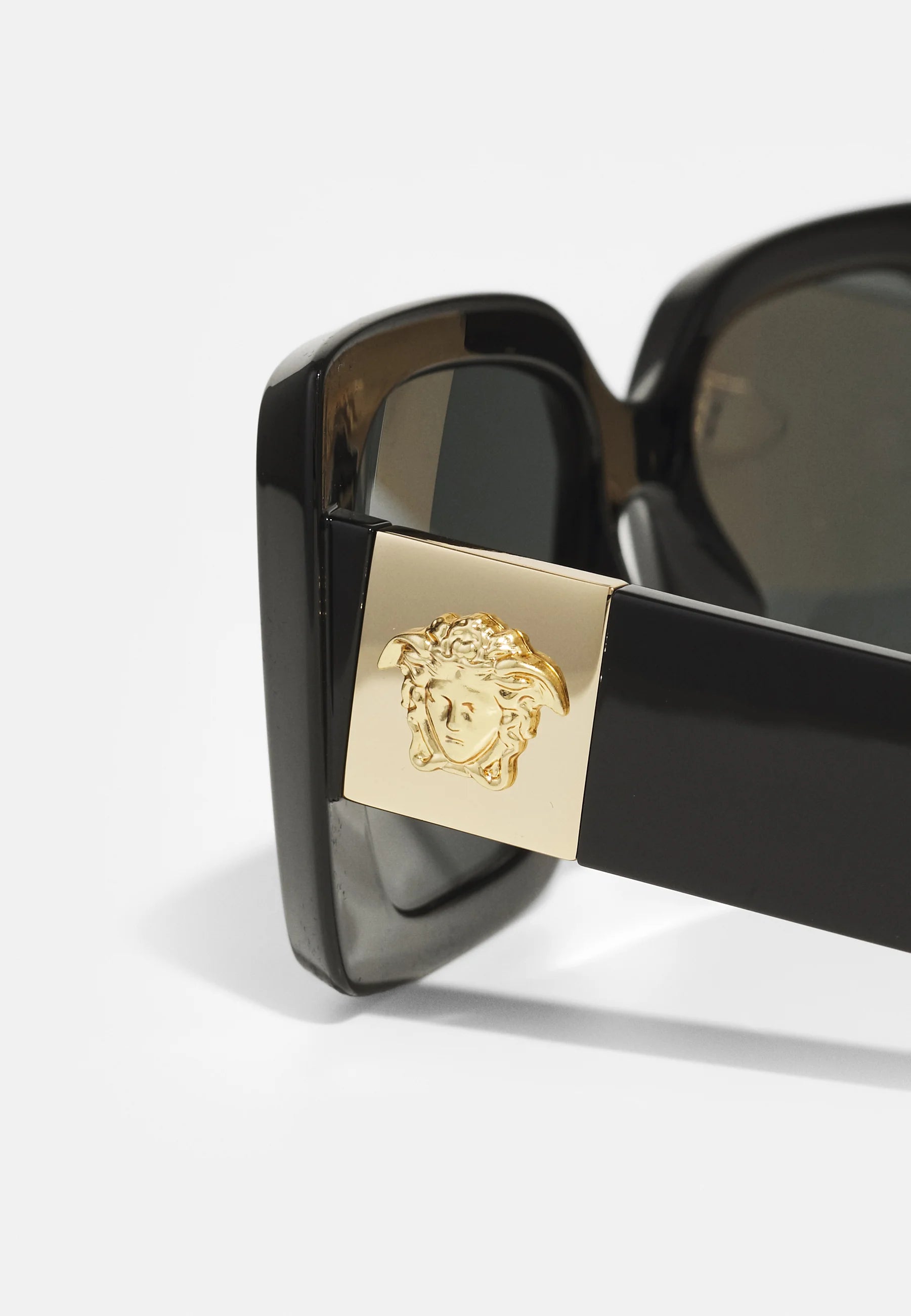 Occhiale da sole VERSACE MOD 4467-U Colore GB1/87 calibro 54
